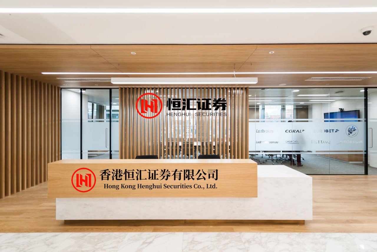 趣富配资 知名女演员称已离婚!结婚11年未生育，曾痛诉男方酗酒...